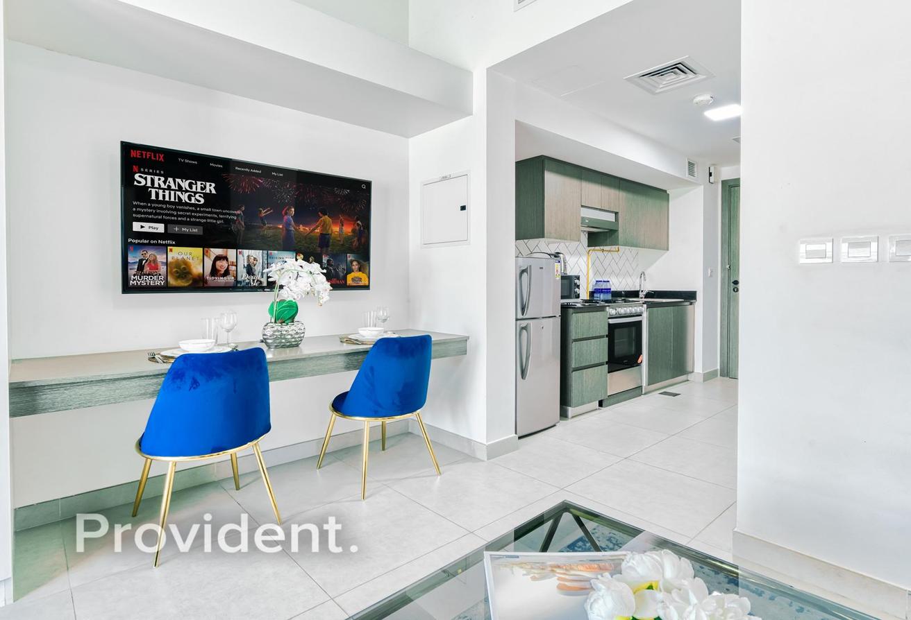 Elegant Studio Apartment | Fully Furnished photo 25