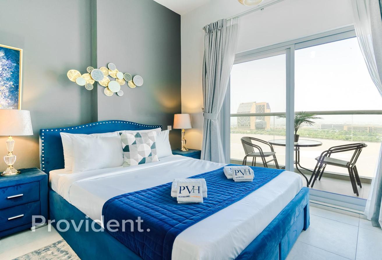 Elegant Studio Apartment | Fully Furnished photo 4