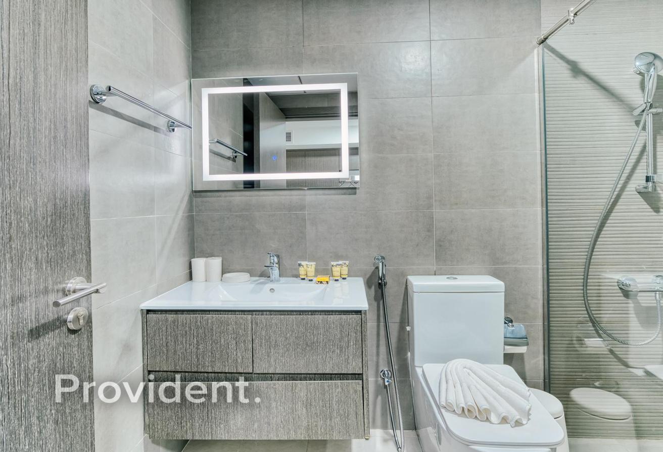 Elegant Studio Apartment | Fully Furnished photo 16
