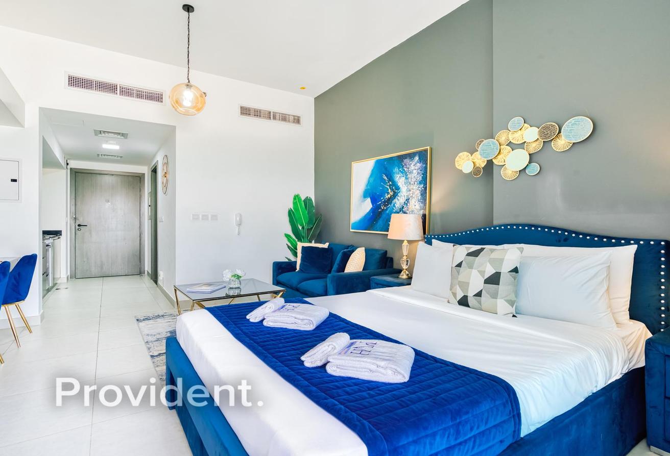Elegant Studio Apartment | Fully Furnished photo 27