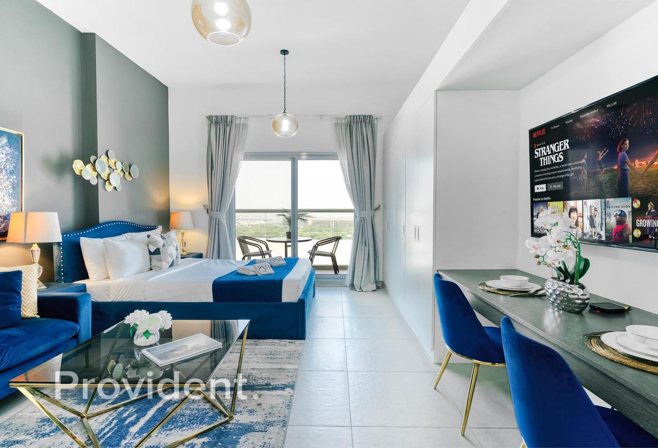 Elegant Studio Apartment | Fully Furnished photo 28