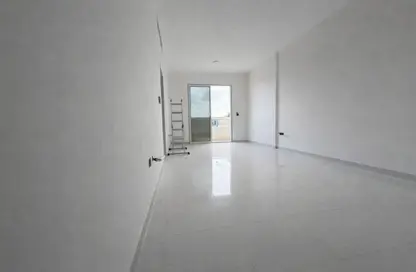Apartment - 1 Bedroom - 2 Bathrooms for rent in Al Jurf 2 - Al Jurf - Ajman Downtown - Ajman