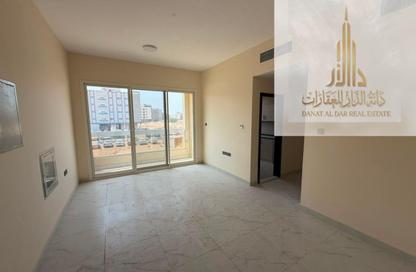 Apartment - 1 Bedroom - 2 Bathrooms for rent in Al Jurf Industrial 3 - Al Jurf Industrial - Ajman Apartment - 1 Bedroom - 2 Bathrooms for rent in Al Jurf Industrial 3 - Al Jurf Industrial - Ajman