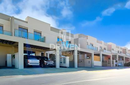 تاون هاوس - 3 غرف نوم - 5 حمامات للايجار في ذا ايستاايت ريزيدنس - المرحلة الاولى - الفرجان - دبي