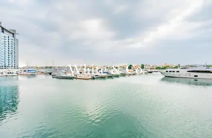 Apartment - 3 Bedrooms - 4 Bathrooms for rent in Marina Residences 1 - Marina Residences - Palm Jumeirah - Dubai