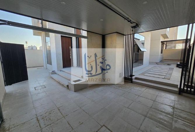 54397379 - Property Image 3