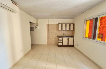 Apartment - Studio - 1 Bathroom for rent in Fire Station Road - Muwaileh - Sharjah