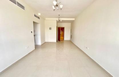 Whole Building - 7+ - 7+ for rent in Aljada - Sharjah