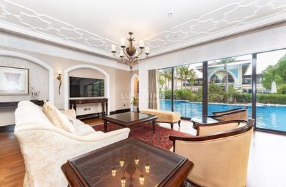 Villa - 4 Bedrooms - 5 Bathrooms for rent in Royal Residences Jumeirah Zabeel Saray - The Crescent - Palm Jumeirah - Dubai