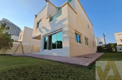 Villa - 4 Bedrooms - 5 Bathrooms for sale in Circle Villas - Jumeirah Village Circle - Dubai