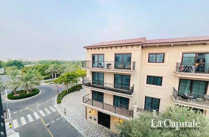 Apartment - 3 Bedrooms - 5 Bathrooms for rent in Qamar 4 - Madinat Badr - Al Muhaisnah - Dubai