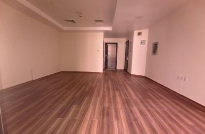 Apartment - 2 - 1 for rent in Fire Station Road - Muwaileh - Sharjah
