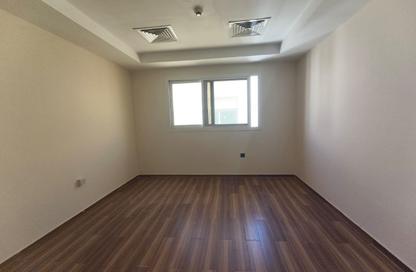 Apartment - 2 - 1 for rent in Fire Station Road - Muwaileh - Sharjah
