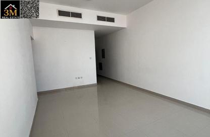 Apartment - 1 Bedroom - 2 Bathrooms for rent in Ajman Corniche Residences - Ajman Corniche Road - Ajman