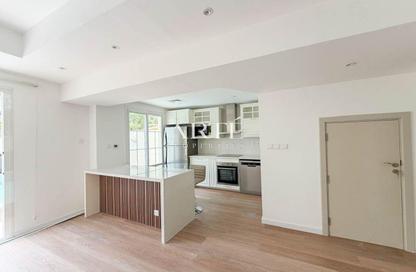 Villa - 2 Bedrooms - 3 Bathrooms for rent in Springs 9 - The Springs - Dubai