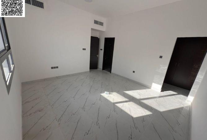 64033043 - Property Image 2