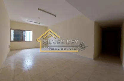 شقة - 2 غرف نوم - 2 حمامات للايجار في الند - القاسمية - الشارقة