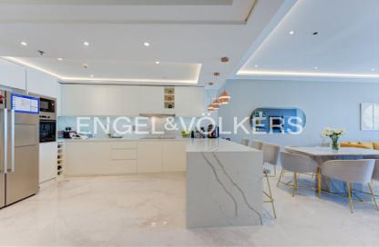 Apartment - 3 - 4 for rent in Al Fattan Marine Towers - Jumeirah Beach Residence - Dubai