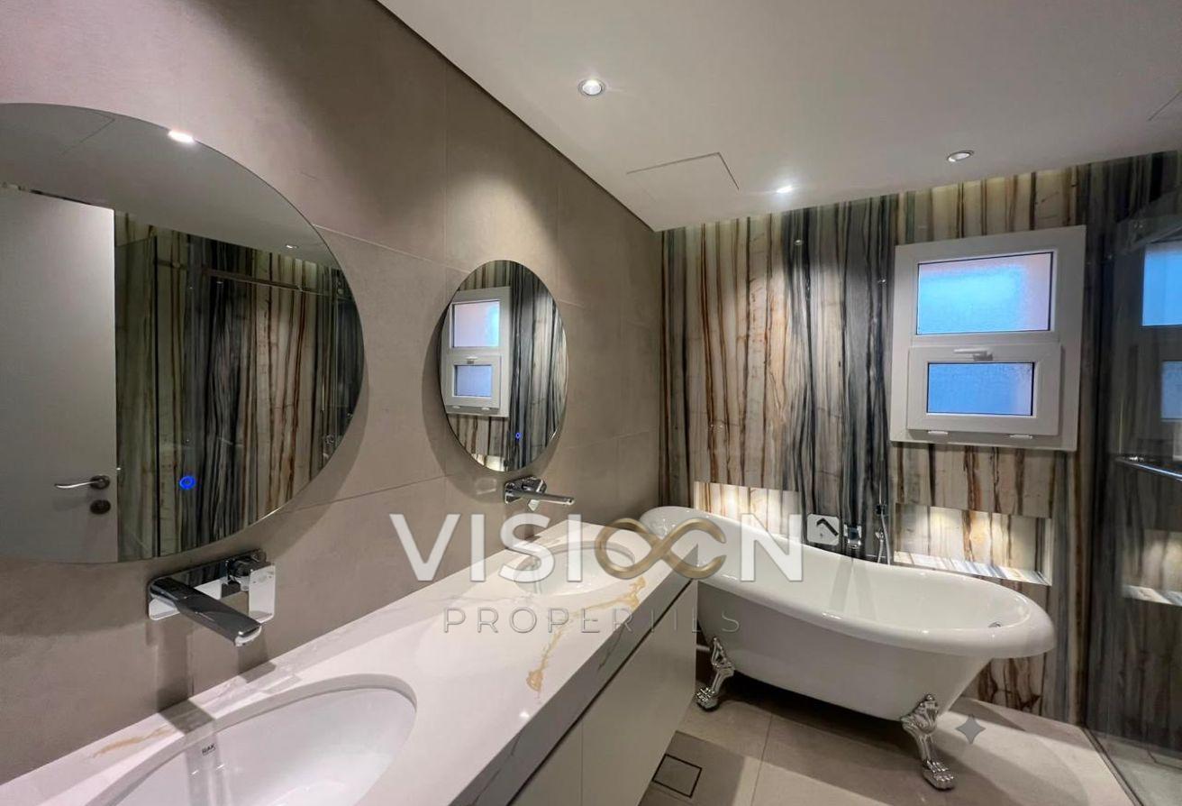 Luxury Fully Upgraded | 6BR Villa | Prime Locatio photo 12