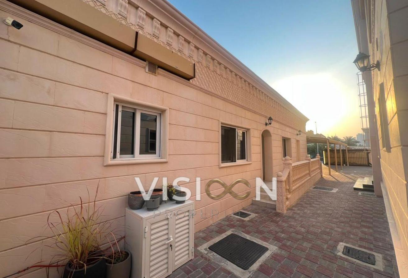 Luxury Fully Upgraded | 6BR Villa | Prime Locatio photo 16