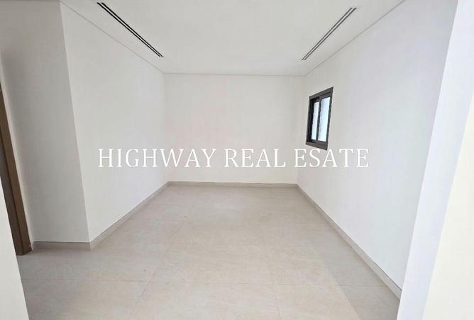 132513665 - Property Image 3