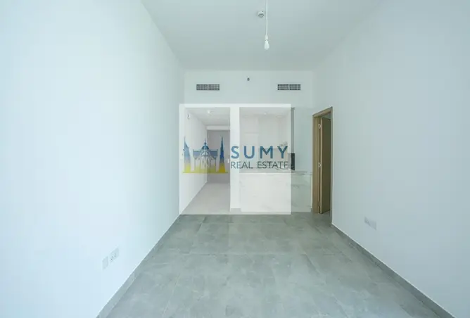 114175595 - Property Image 3