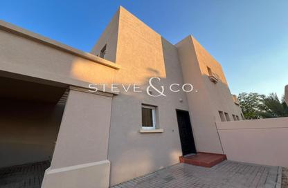 Villa - 2 Bedrooms - 3 Bathrooms for rent in Springs 2 - The Springs - Dubai