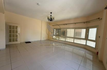 Apartment - 3 Bedrooms - 3 Bathrooms for rent in Al Majaz 1 - Al Majaz - Sharjah