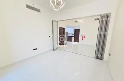 شقة - غرفة نوم - 2 حمامات للايجار في إيلز من دانوب - ارجان - دبي