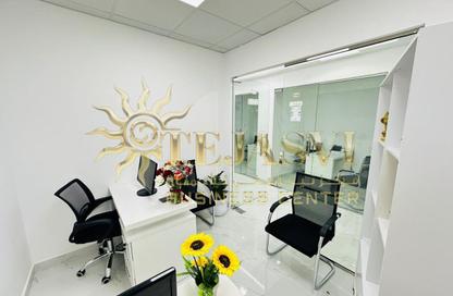 Office Space - Studio - 1 Bathroom for rent in Reem Residency - Al Karama - Dubai