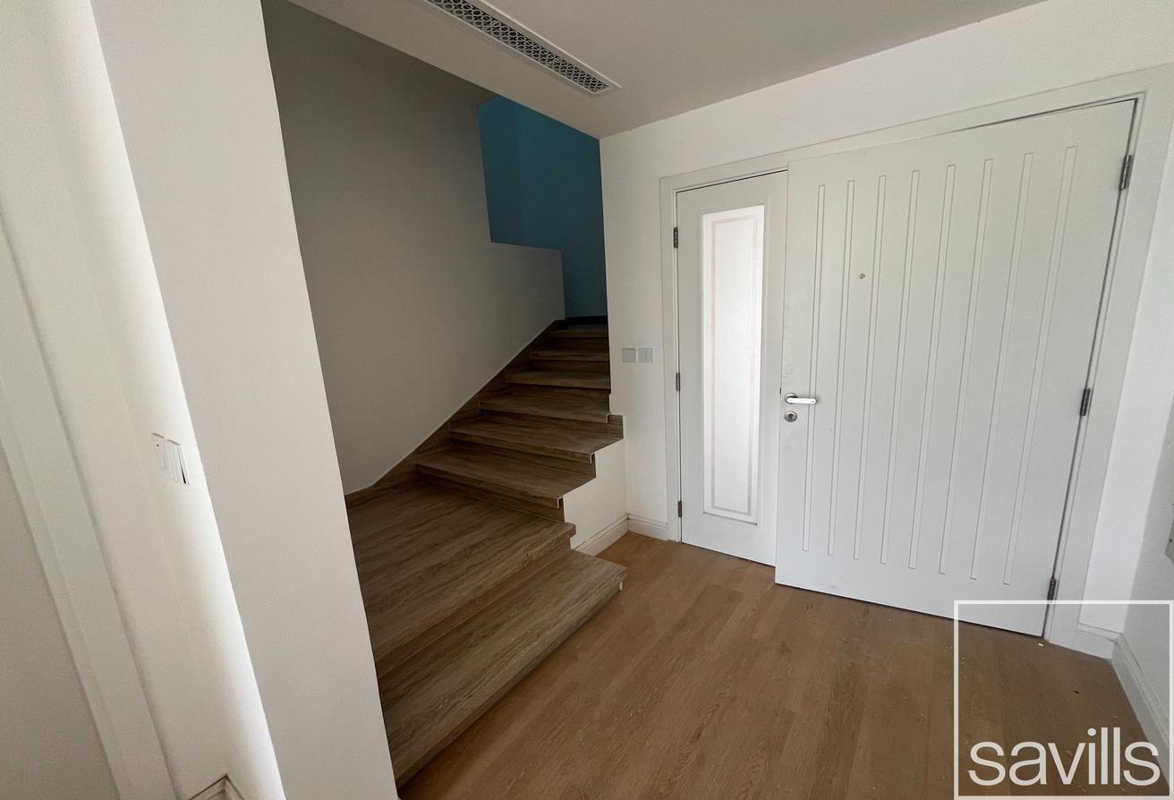 Avail NOW | 4 Beds | Close to Sunmarke photo 6