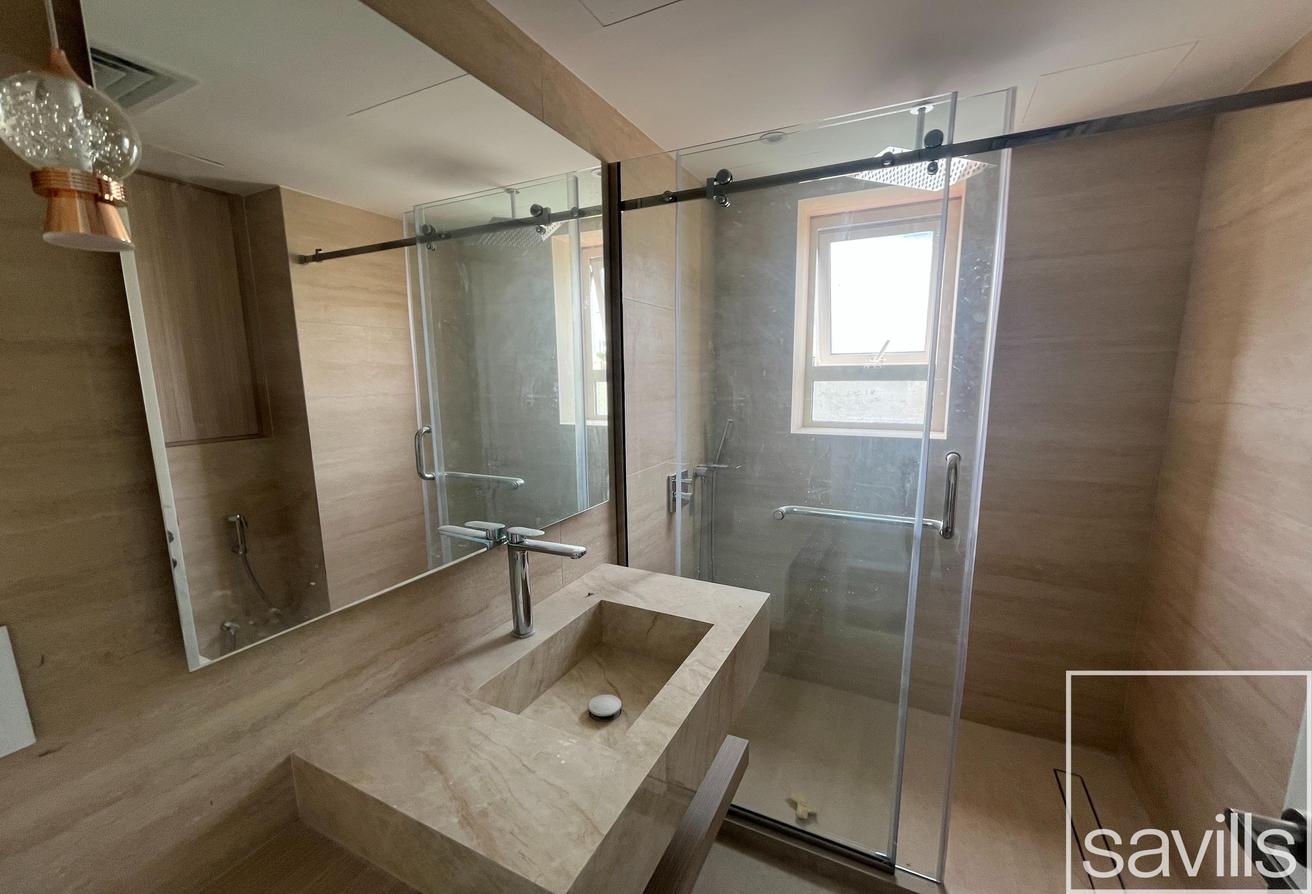 Avail NOW | 4 Beds | Close to Sunmarke photo 11