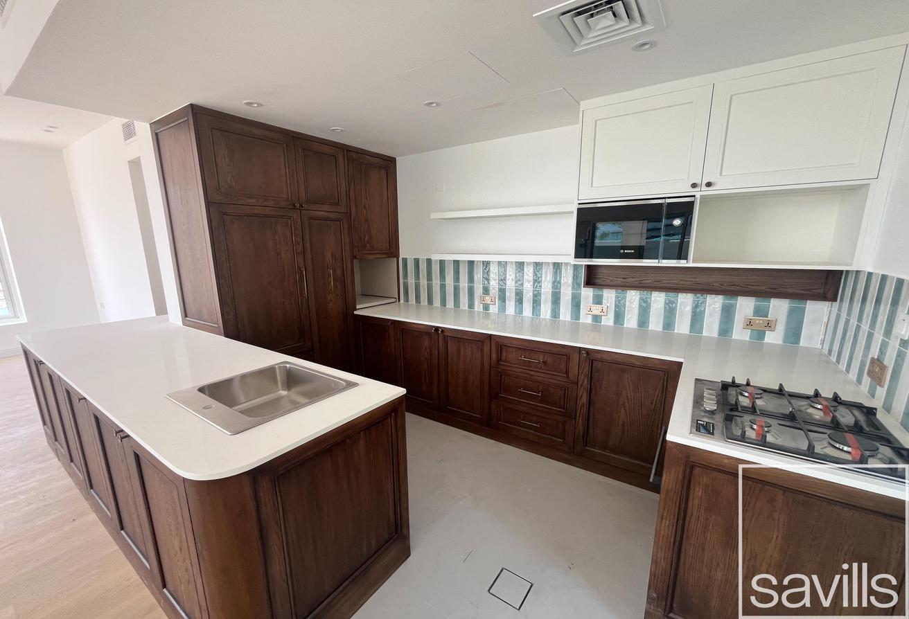 Avail NOW | 4 Beds | Close to Sunmarke photo 5