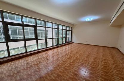 Apartment - 2 Bedrooms - 3 Bathrooms for rent in Khalifa Street - Central District - Al Ain Apartment - 2 Bedrooms - 3 Bathrooms for rent in Khalifa Street - Central District - Al Ain
