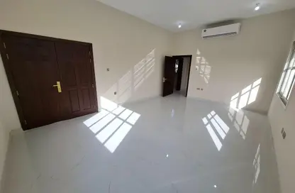 Villa - 5 Bedrooms - 6 Bathrooms for rent in Mohamed Bin Zayed Centre - Mohamed Bin Zayed City - Abu Dhabi