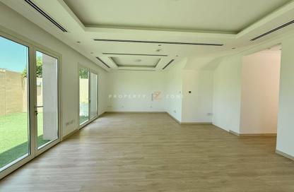 Villa - 3 Bedrooms - 4 Bathrooms for rent in Villa Lantana 1 - Villa Lantana - Dubai Science Park - Dubai