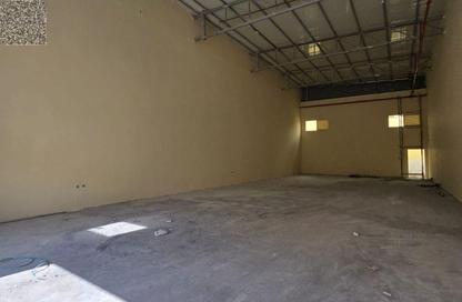 Warehouse - Studio - 1 Bathroom for rent in Umm Al Thuoob - Umm Al Quwain