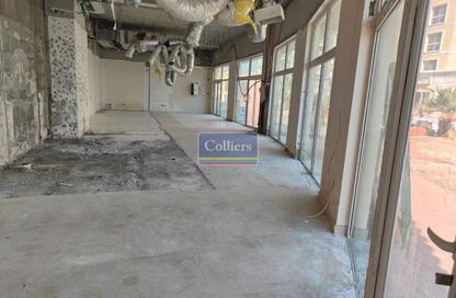 Shop - Studio for rent in Building C06 - CBD (Central Business District) - International City - Dubai