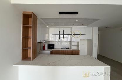 Apartment - 1 Bedroom - 2 Bathrooms for sale in The East Crest by Meteora - District 17 - Jumeirah Village Circle - Dubai