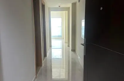 Apartment - 2 Bedrooms - 3 Bathrooms for rent in Gulf Tower - Emirates City - Ajman