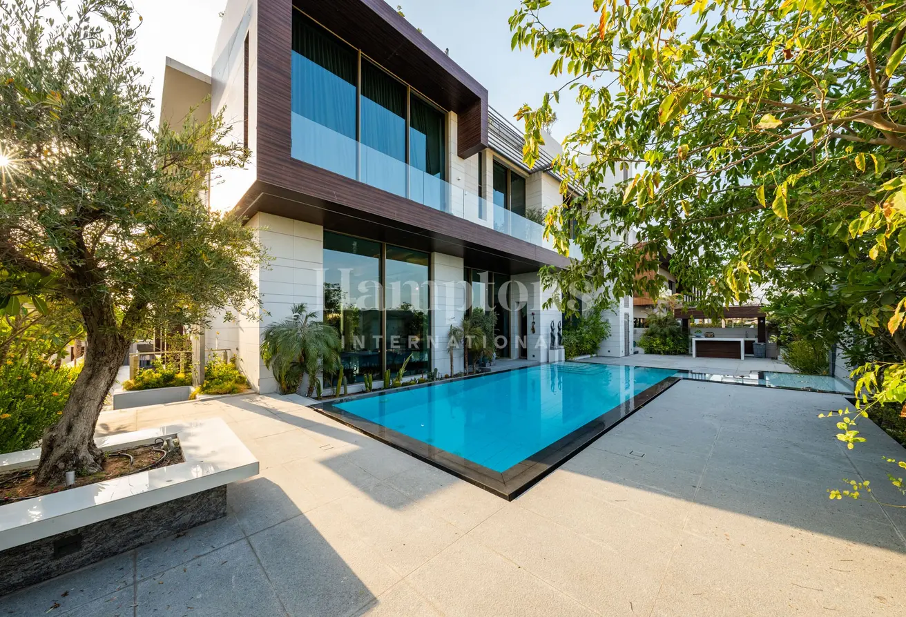 145978598 - Property Main Image
