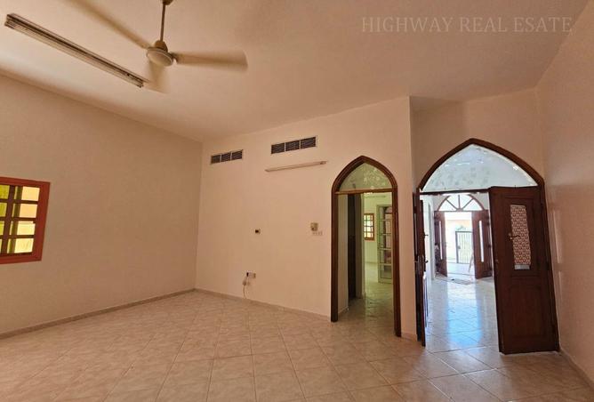 97375601 - Property Image 3