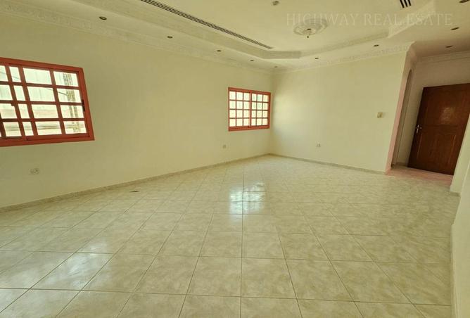 97375601 - Property Image 2