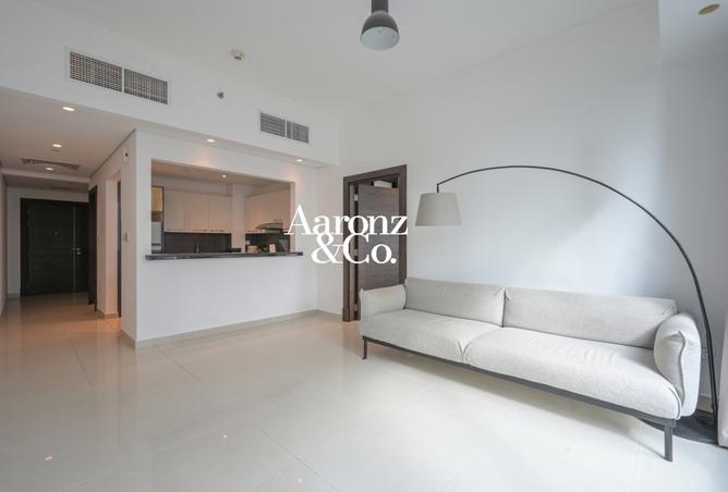 125657780 - Property Image 2