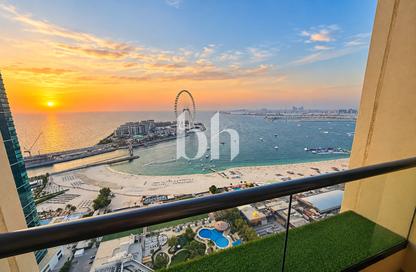 Apartment - 2 - 3 for rent in Shams 4 - Shams - Jumeirah Beach Residence - Dubai