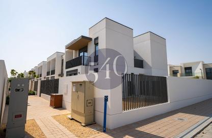 Townhouse - 4 - 5 for rent in May - Arabian Ranches 3 - Dubai Townhouse - 4 - 5 for rent in May - Arabian Ranches 3 - Dubai