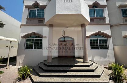 Villa - 4 - 6 for rent in Al Garhoud - Dubai