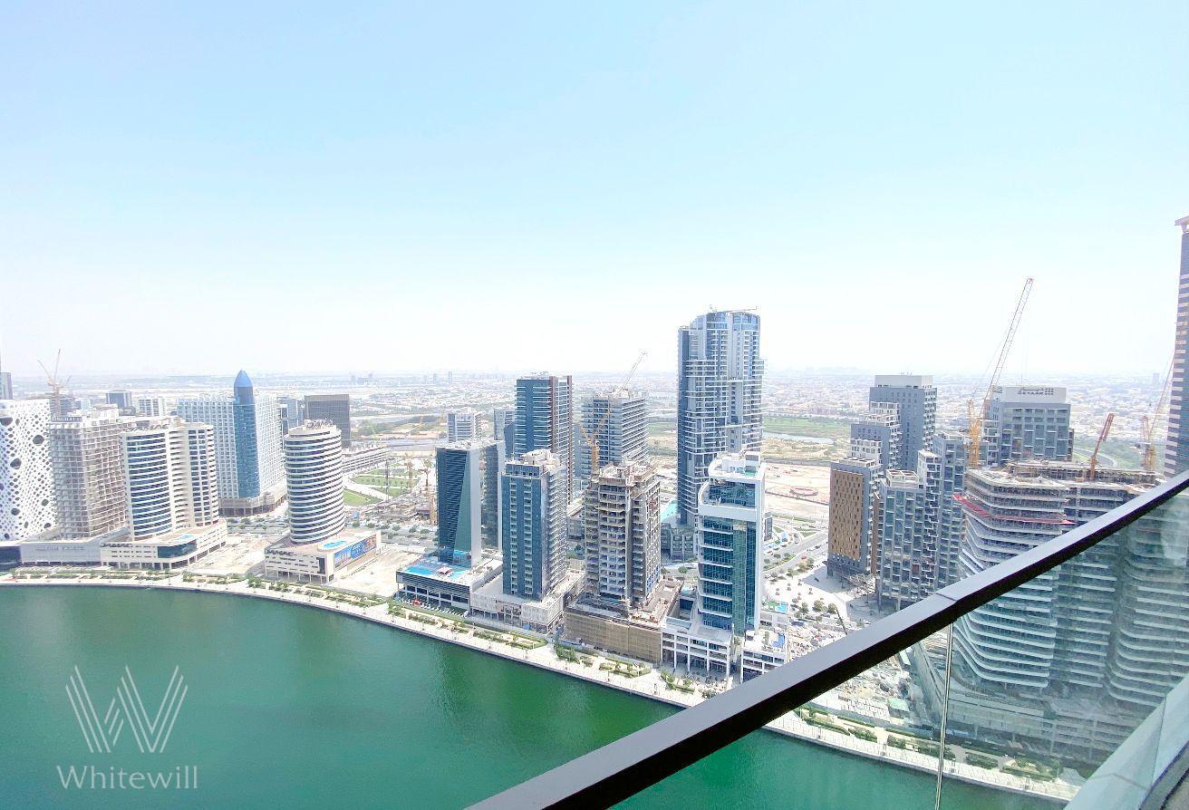 High floor | Full Canal View | 02 series photo 8