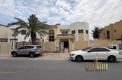 Villa - 4 Bedrooms - 6 Bathrooms for rent in Al Mowaihat 3 - Al Mowaihat - Ajman