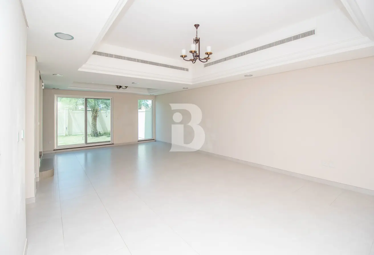 166073227 - Property Main Image